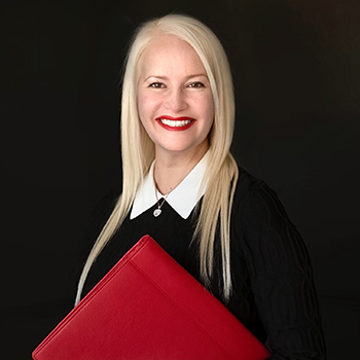 Beatriz  Zyne Photo